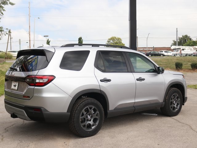 2025 Honda Pilot TrailSport photo 36
