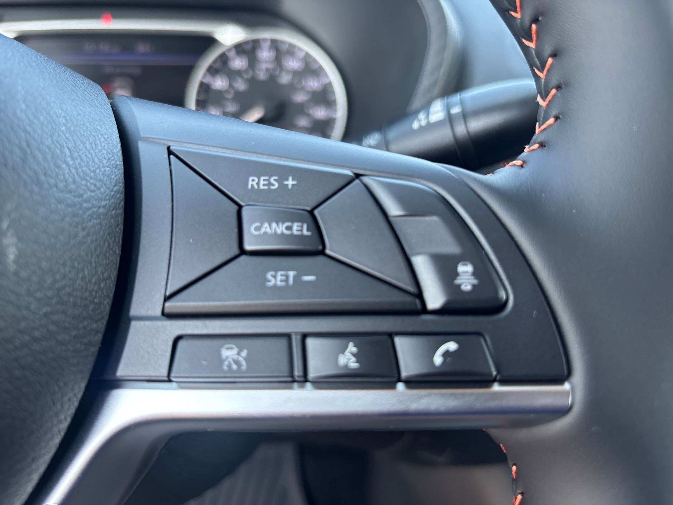 2025 Nissan Sentra SR photo 26