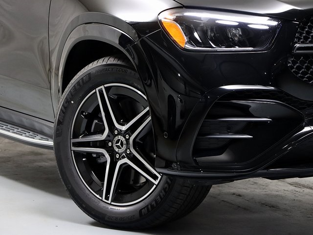 2025 Mercedes Benz GLE 350 4MATIC photo 2
