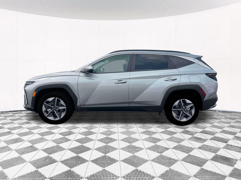 2025 Hyundai Tucson Hybrid SEL Convenience photo 3