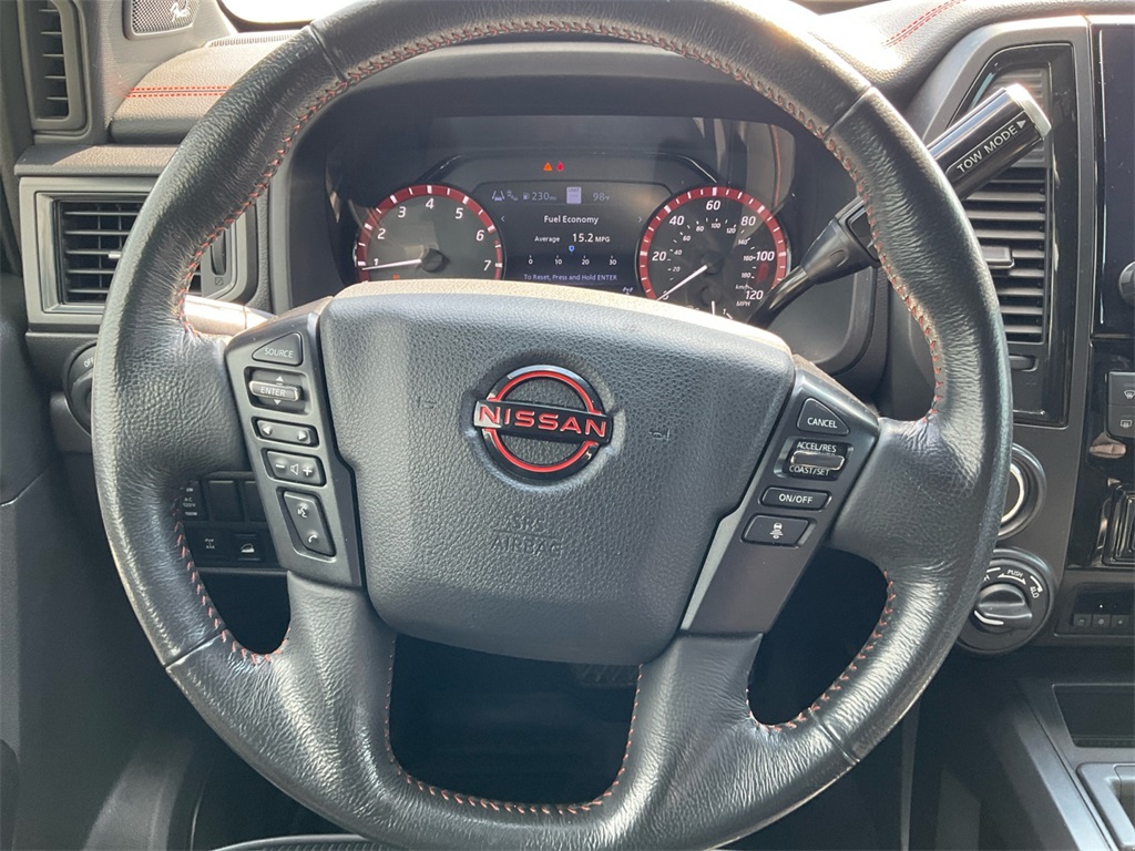 2023 Nissan Titan PRO-4X photo 15