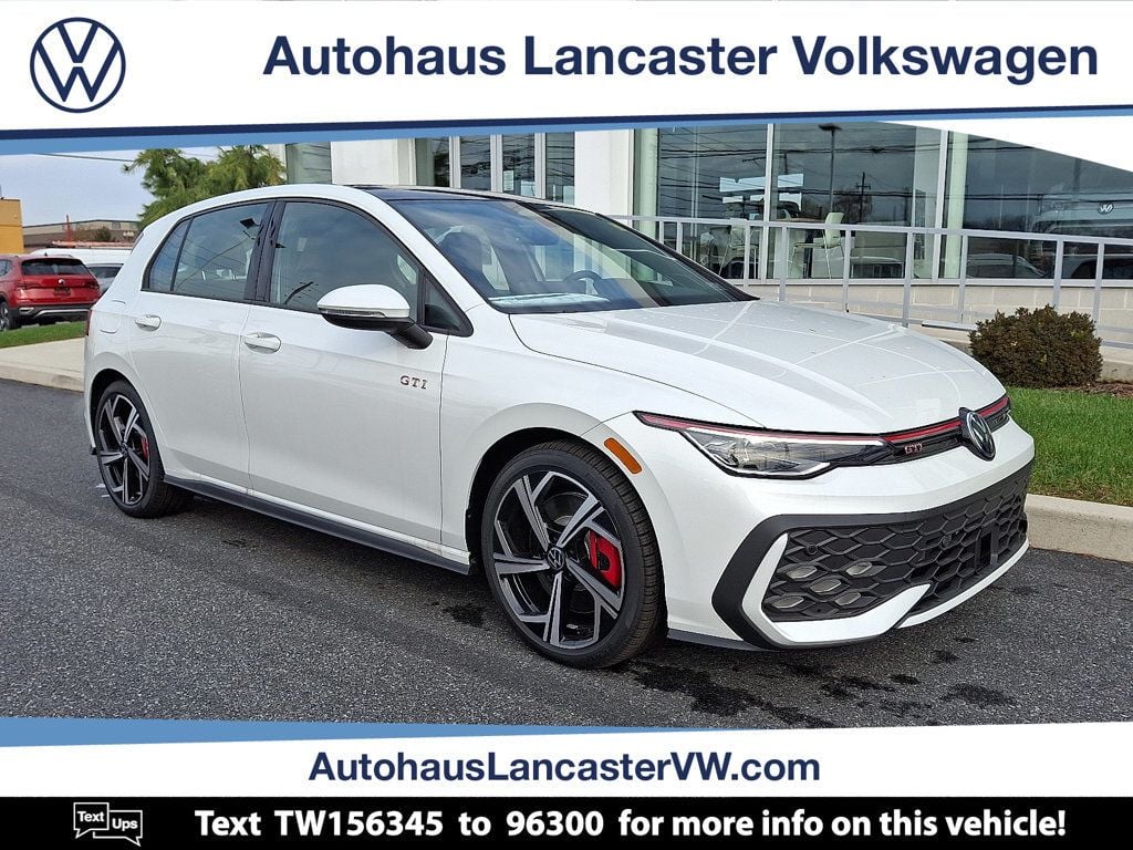 2026 Volkswagen Golf GTI SE's photo