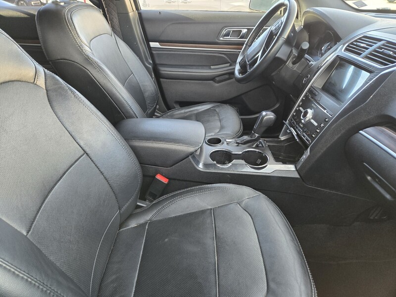 2018 Ford Explorer Limited photo 3