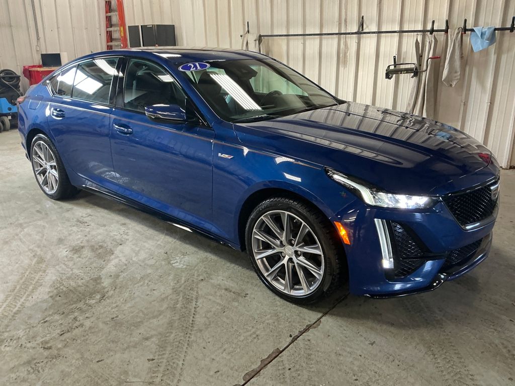 2021 Cadillac CT5 V photo 3