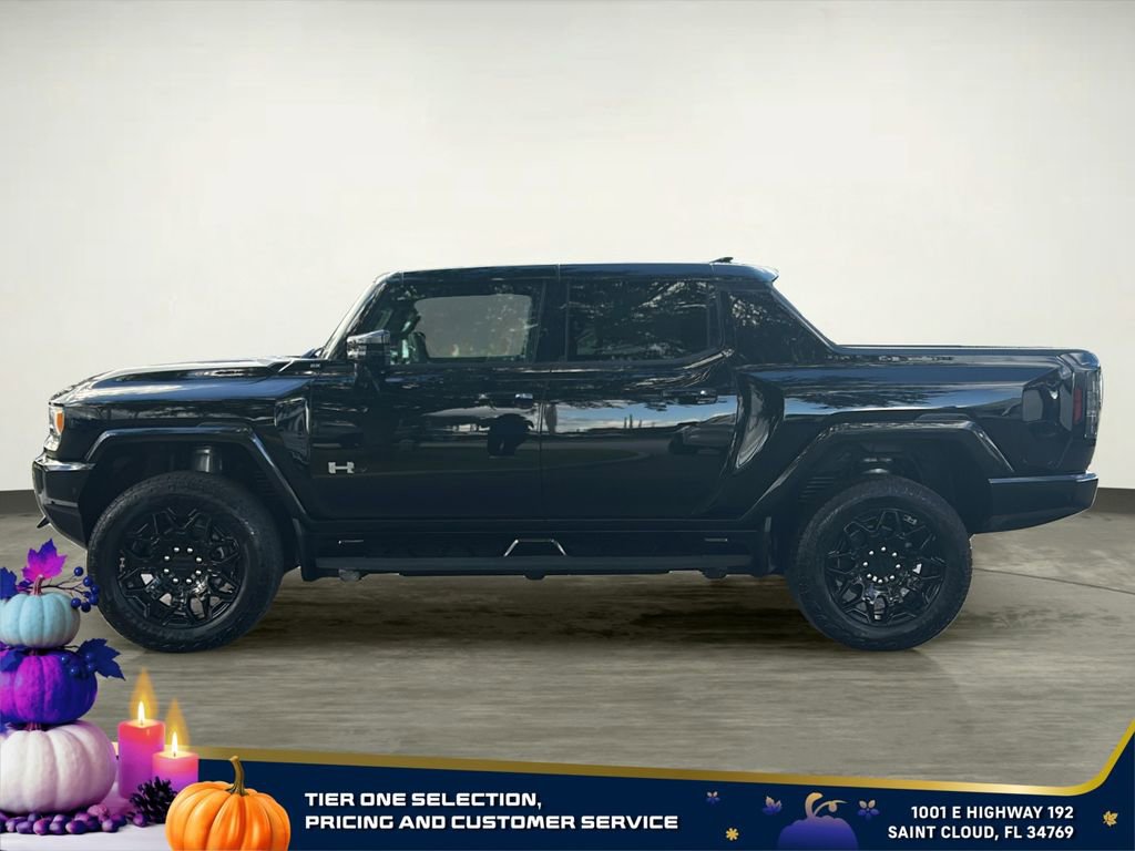 2025 Toyota RAV4 LE photo 3