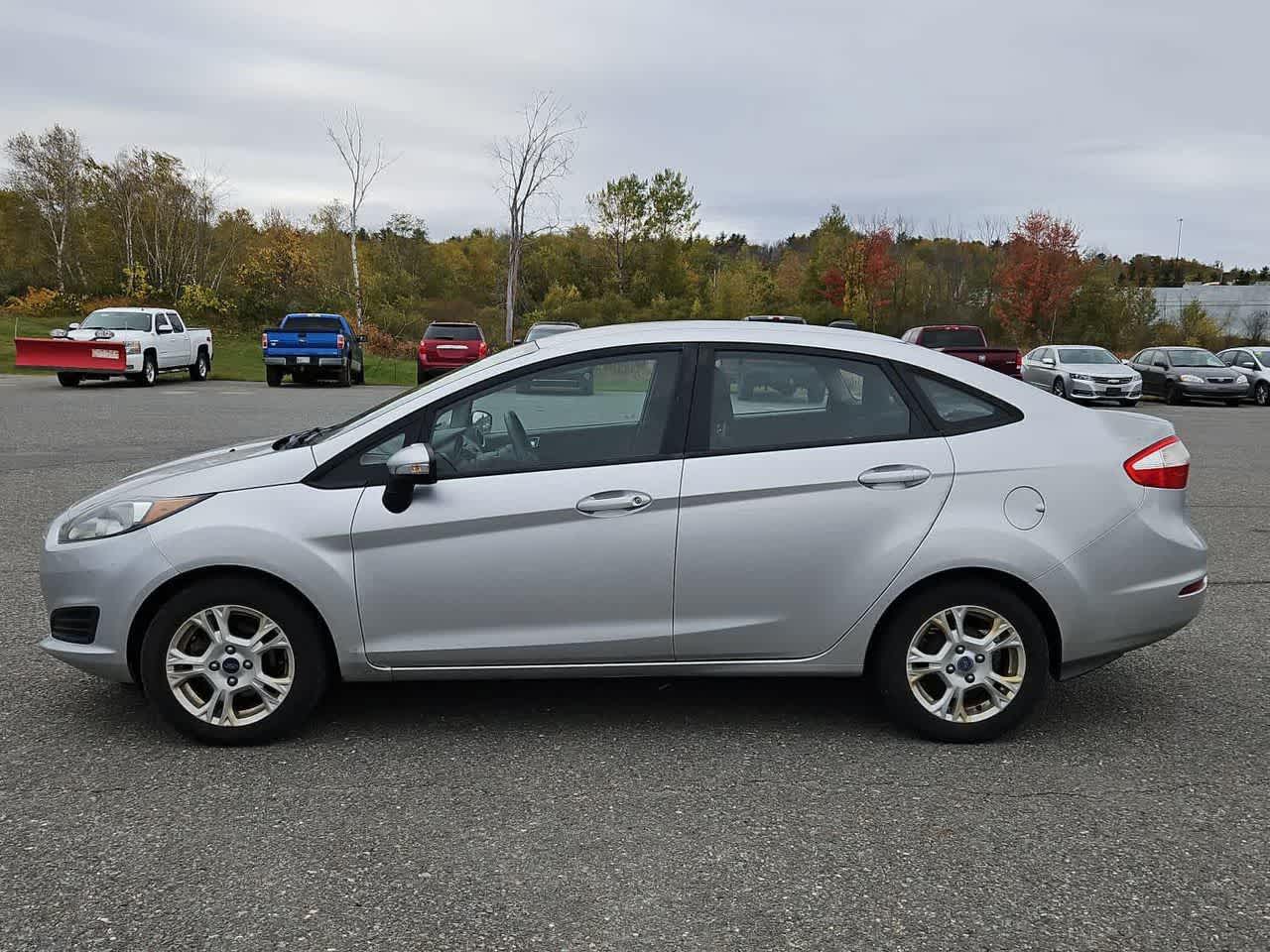 Used 2014 Ford Fiesta SE with VIN 3FADP4BJ3EM107404 for sale in Oakland, ME