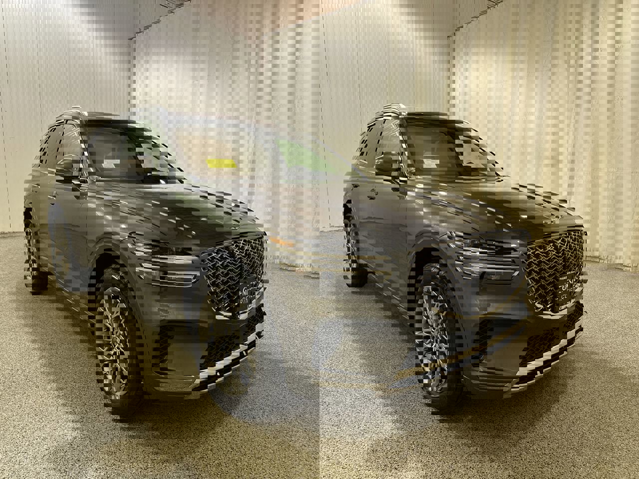 2024 Genesis GV70 Base's photo