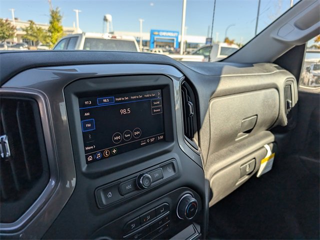 2026 Chevrolet Silverado 1500 photo 10