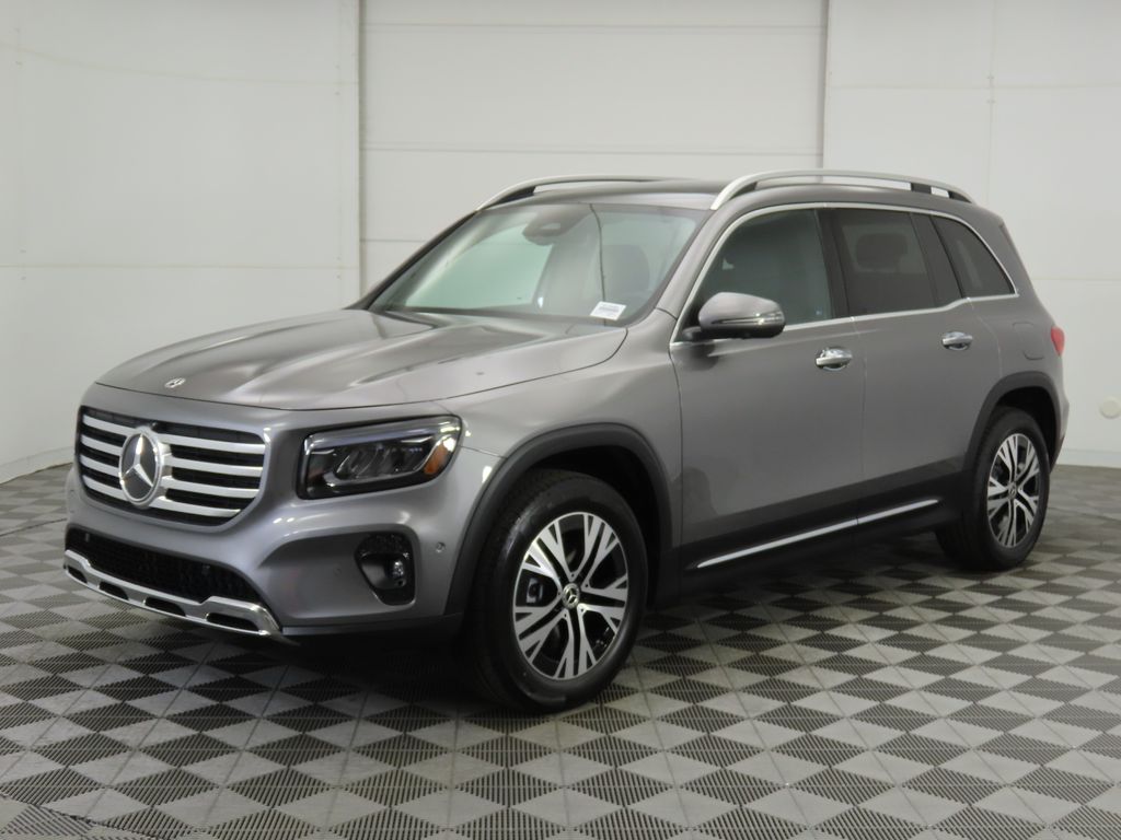 2026 Mercedes-Benz GLB GLB 250's photo