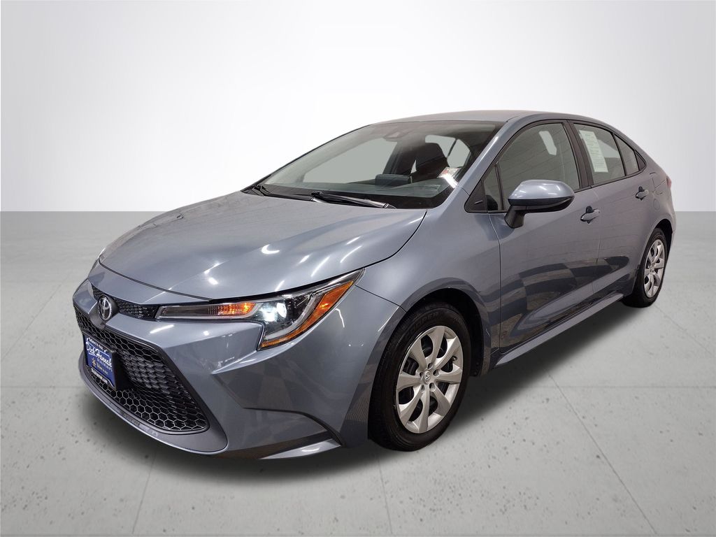 2021 Toyota Corolla LE photo 2