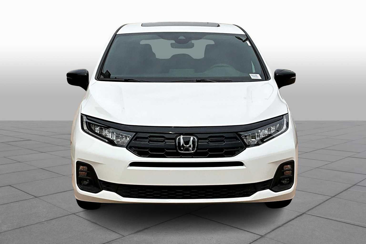 2026 Honda Odyssey photo 3