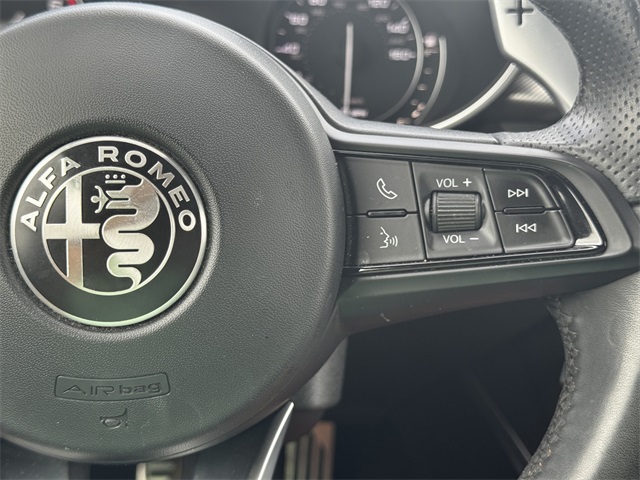 2022 Alfa Romeo Stelvio Ti Sport photo 25