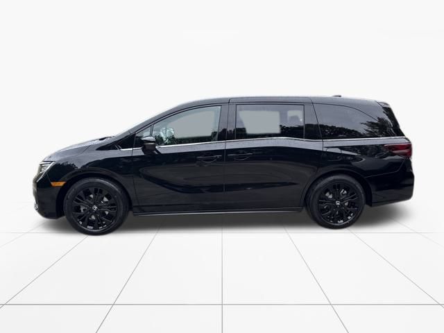 2026 Honda Odyssey photo 4