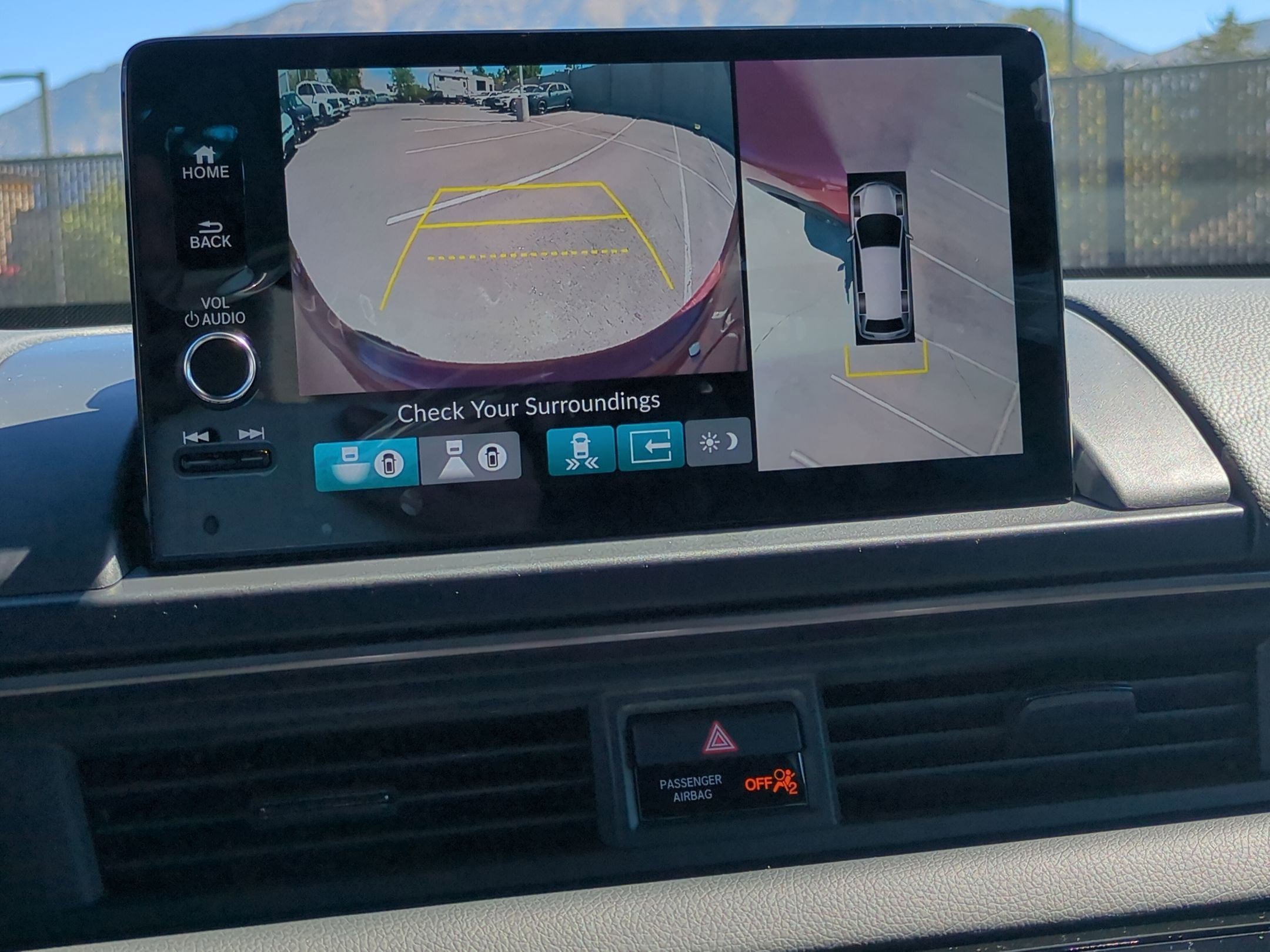 2025 Honda Pilot TrailSport photo 10