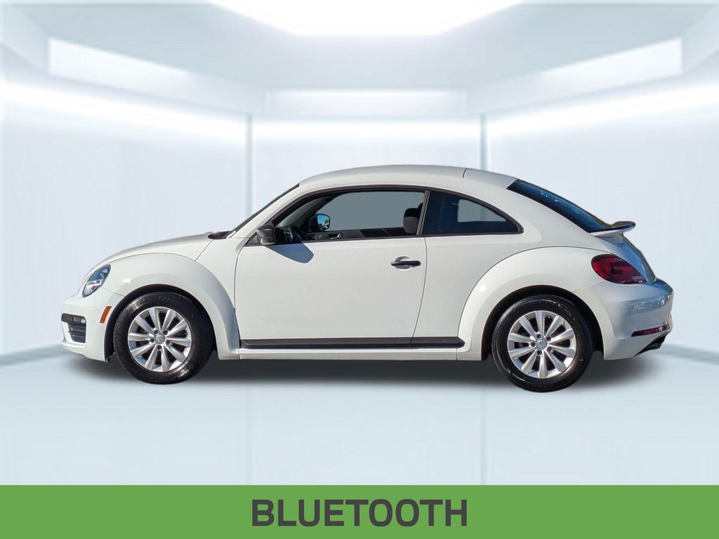 Used 2018 Volkswagen Beetle S with VIN 3VWFD7ATXJM717243 for sale in Foley, AL