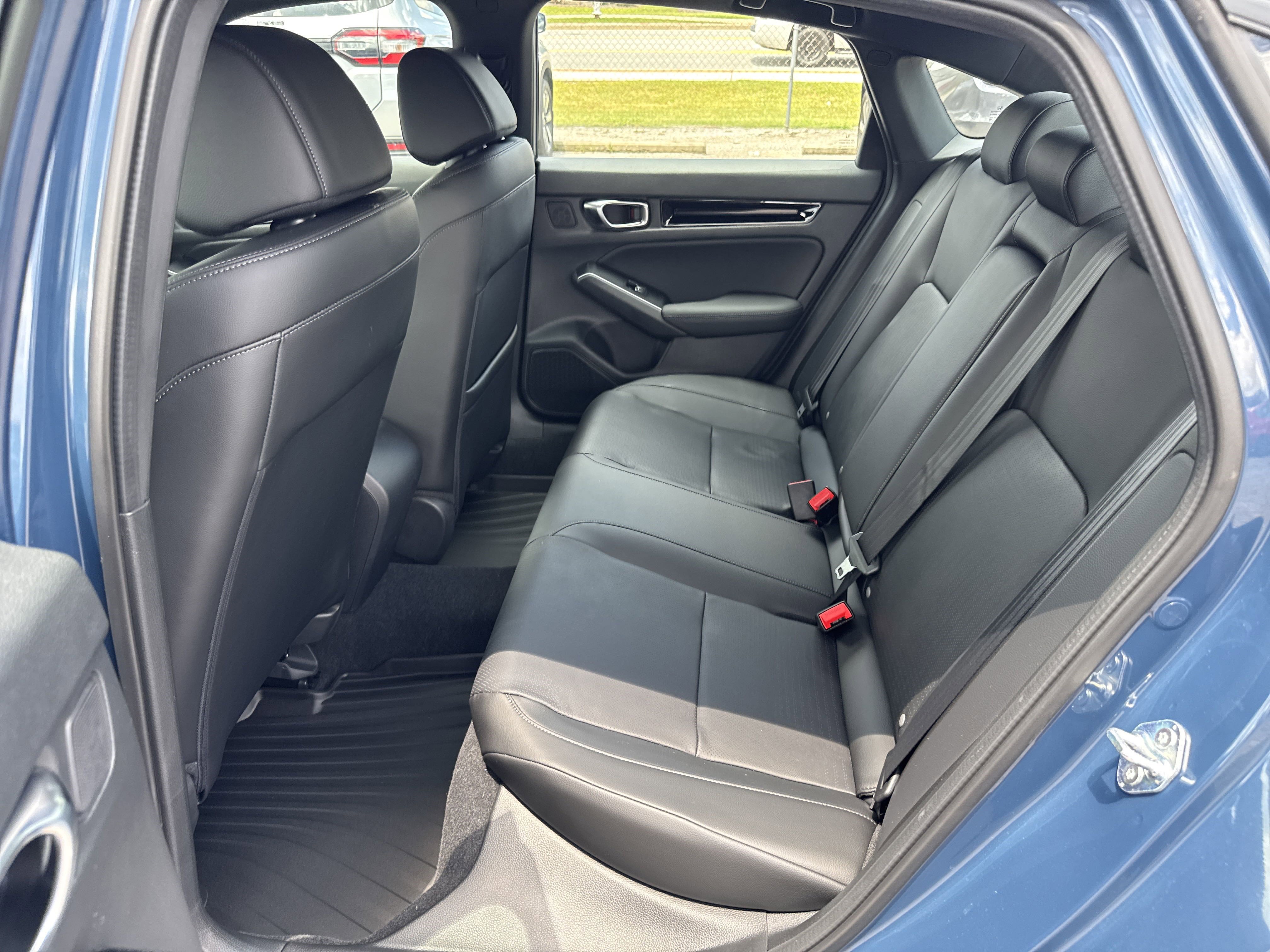 2025 Honda Civic Hybrid Sport Touring photo 11
