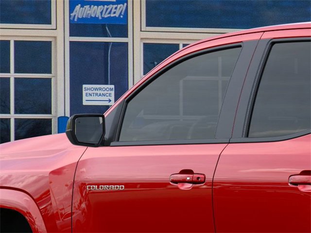 2025 Chevrolet Colorado Z71 photo 12