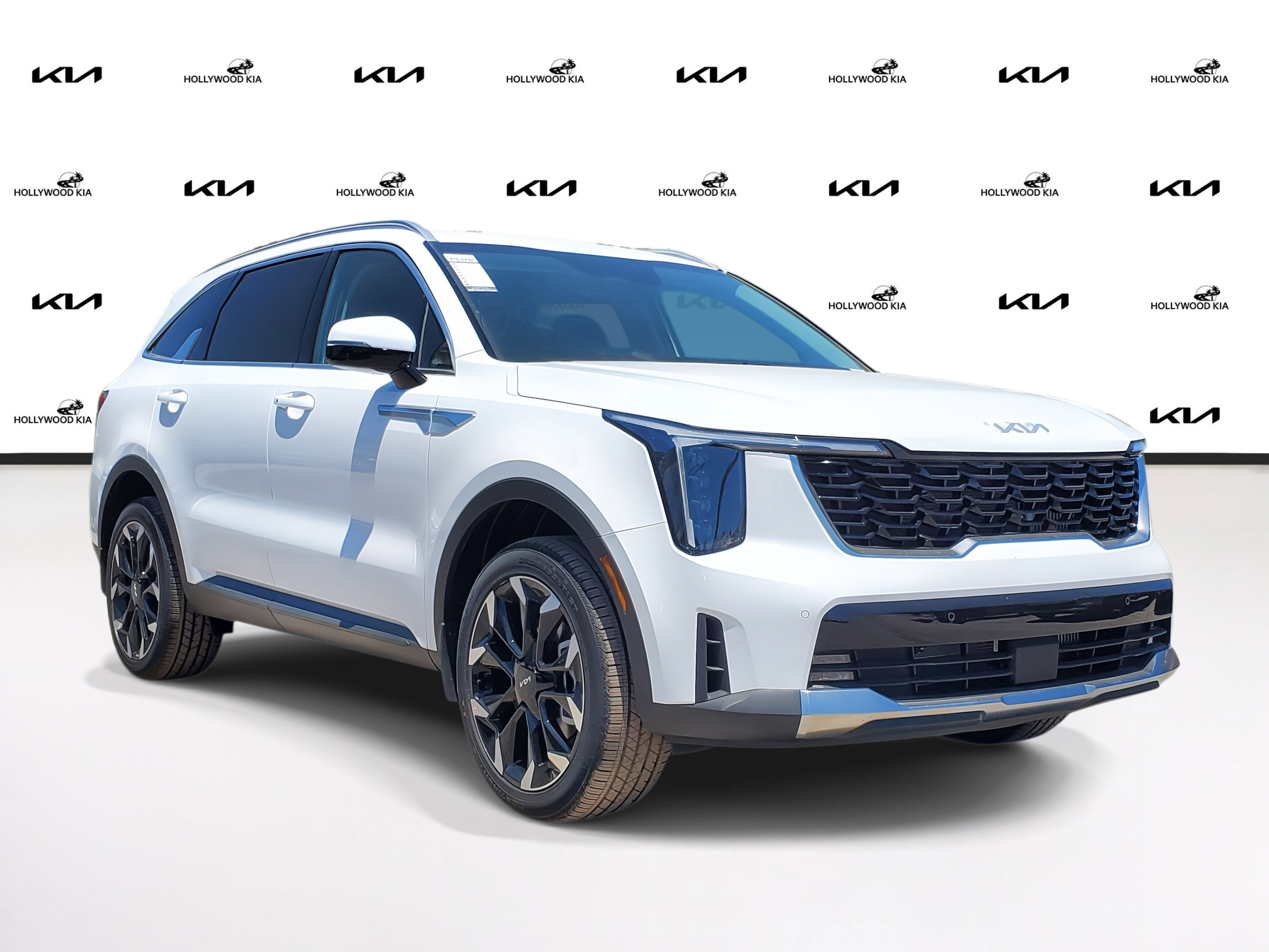 2025 Kia Sorento EX photo 2