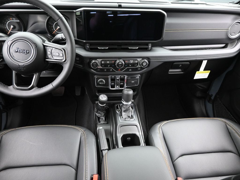 2025 Jeep Gladiator Sport photo 10