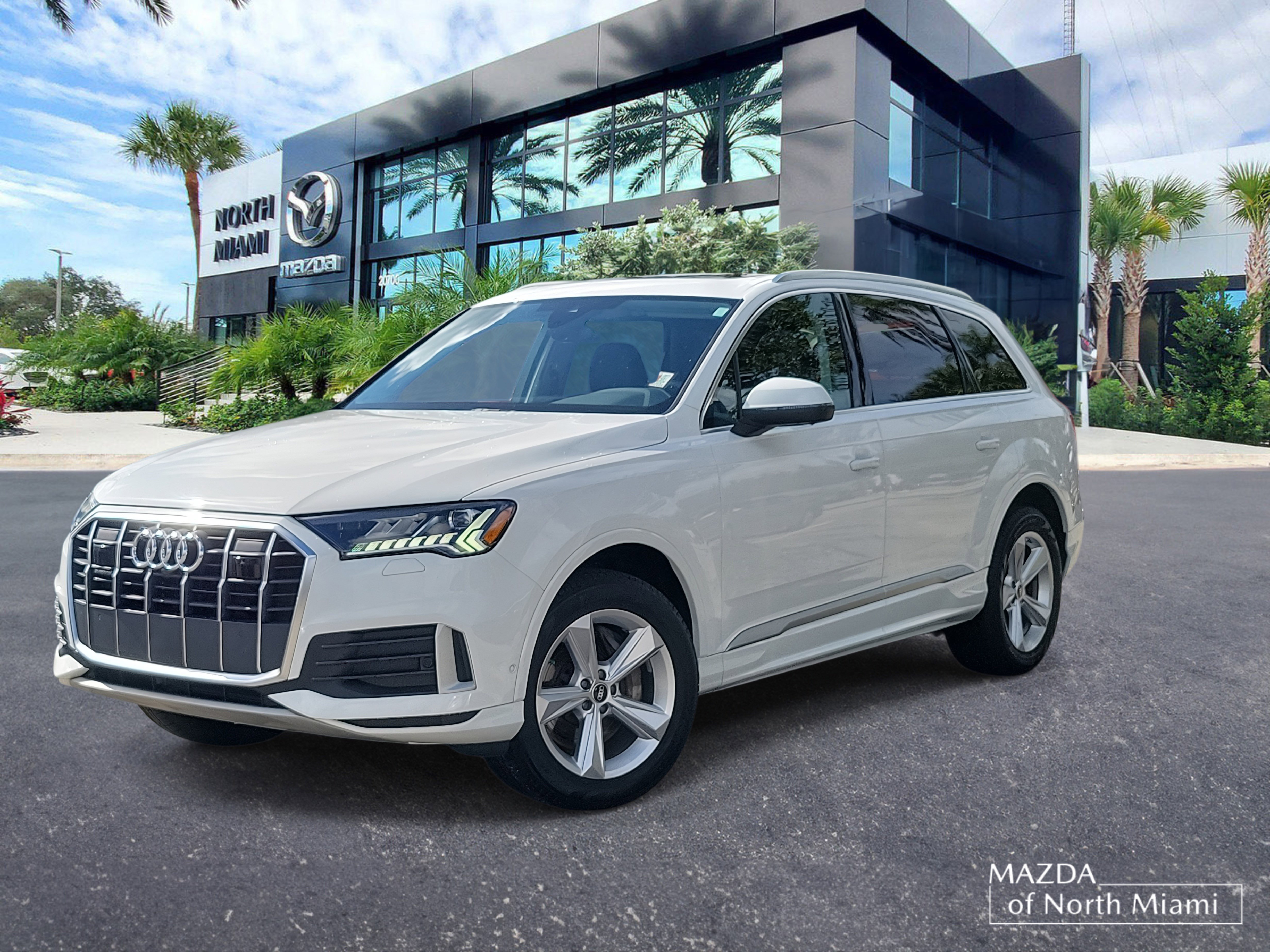 2024 Audi Q7 Premium Plus's photo