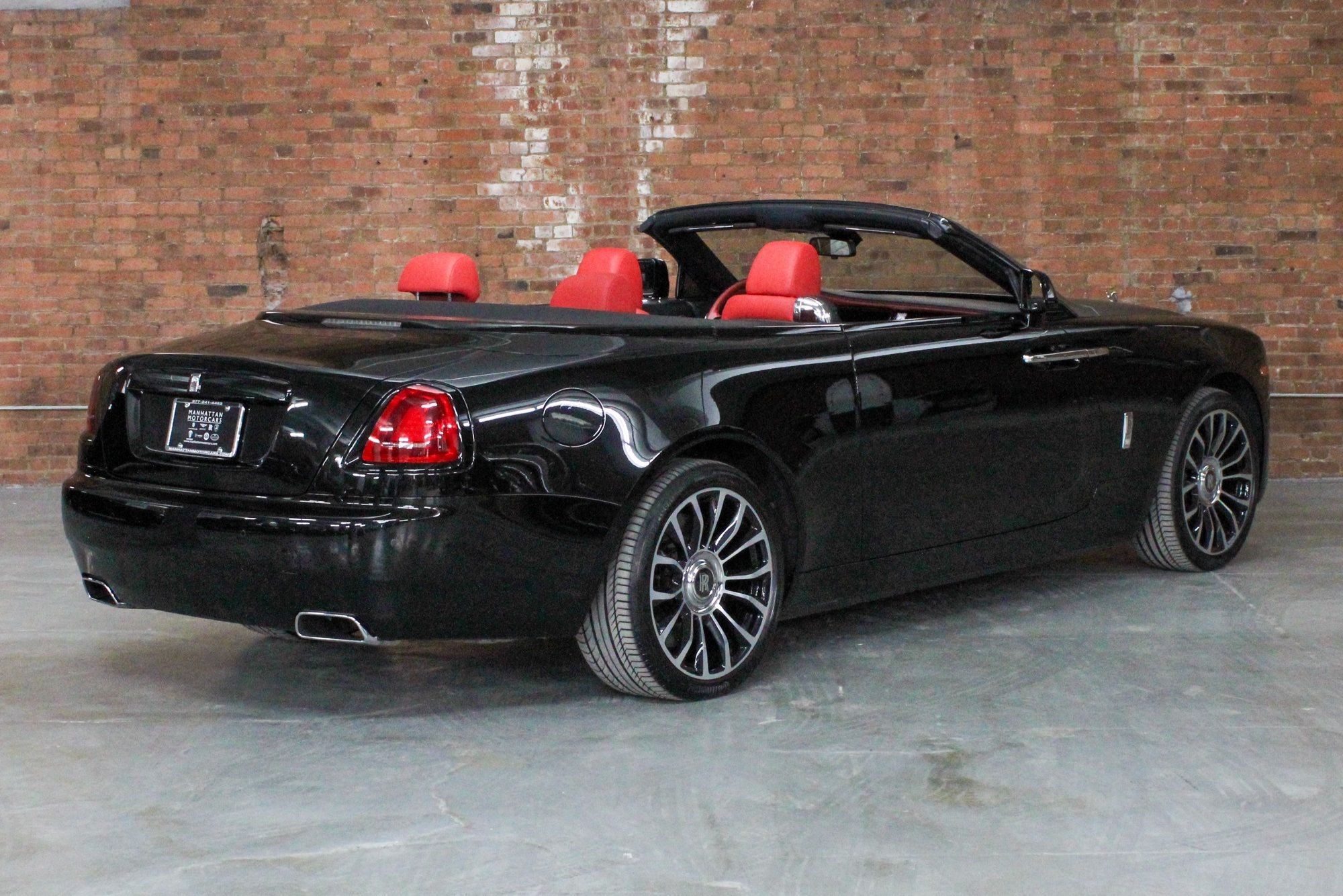 2019 Rolls Royce Dawn photo 4