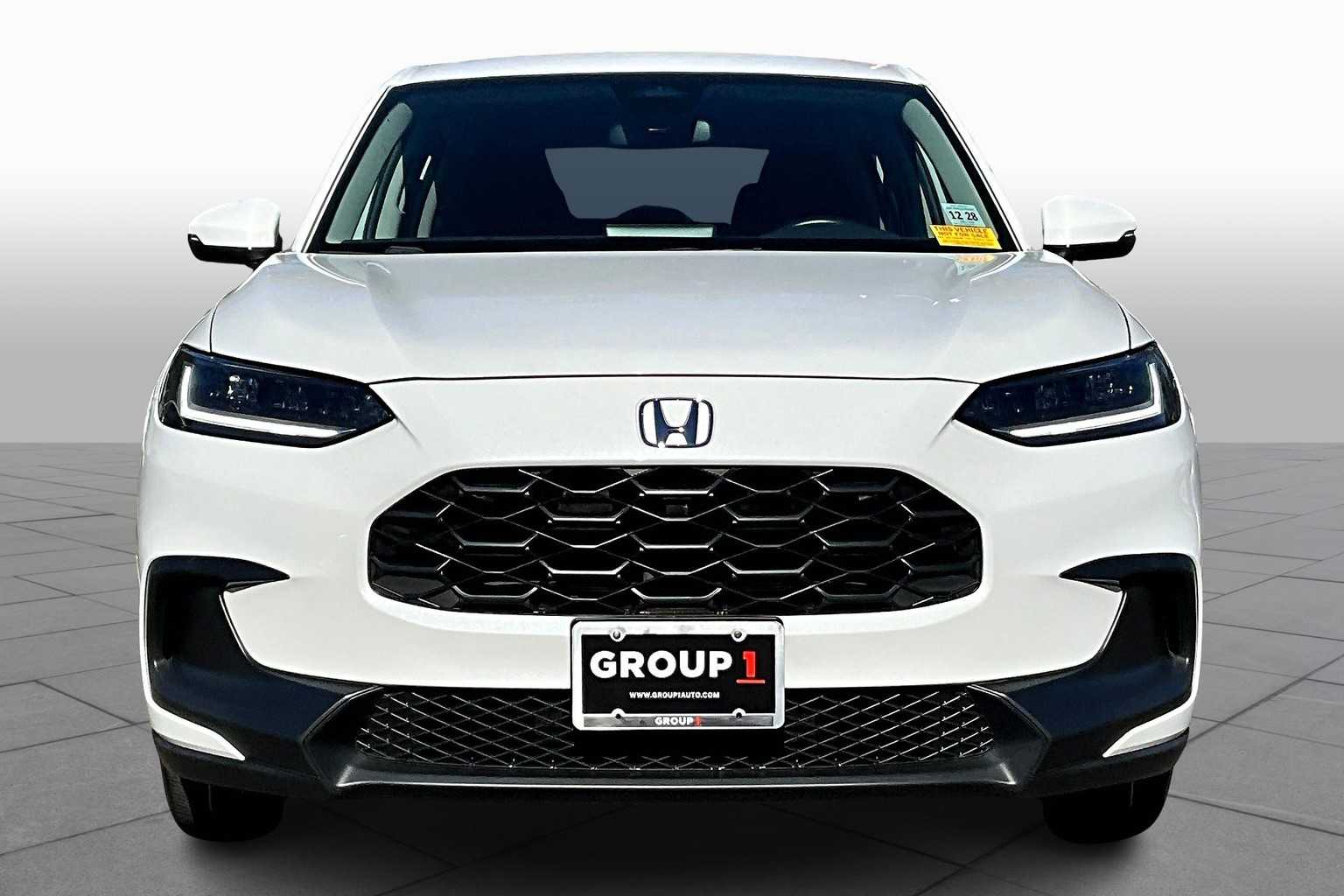 2024 Honda HR-V LX photo 3