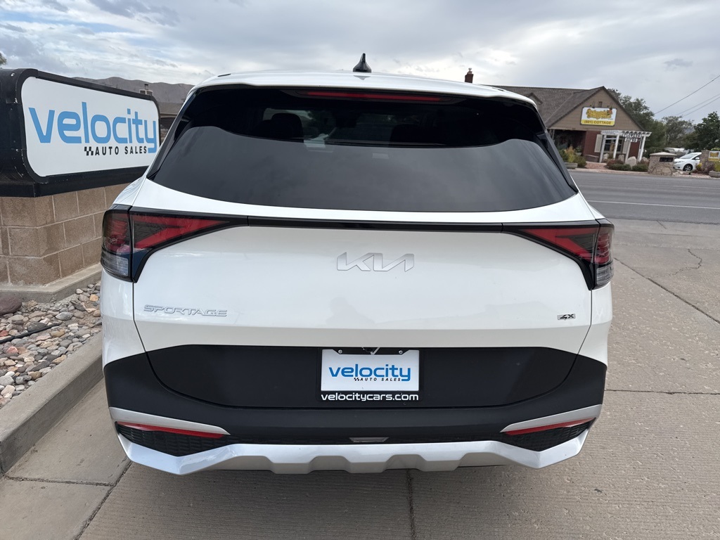 2024 Kia Sportage LX photo 4