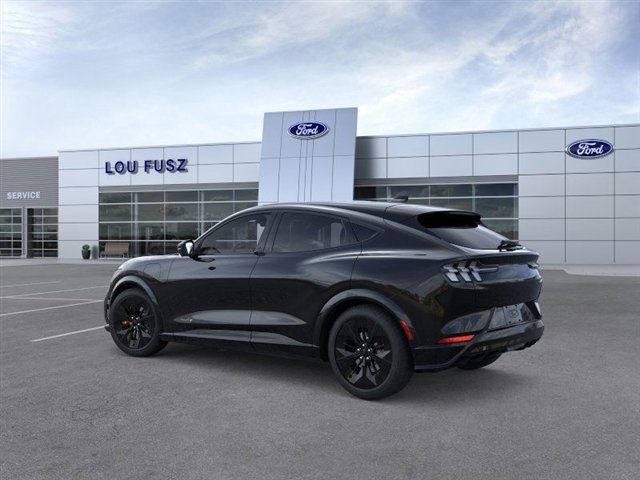 2025 Ford Mustang Mach-E GT photo 4