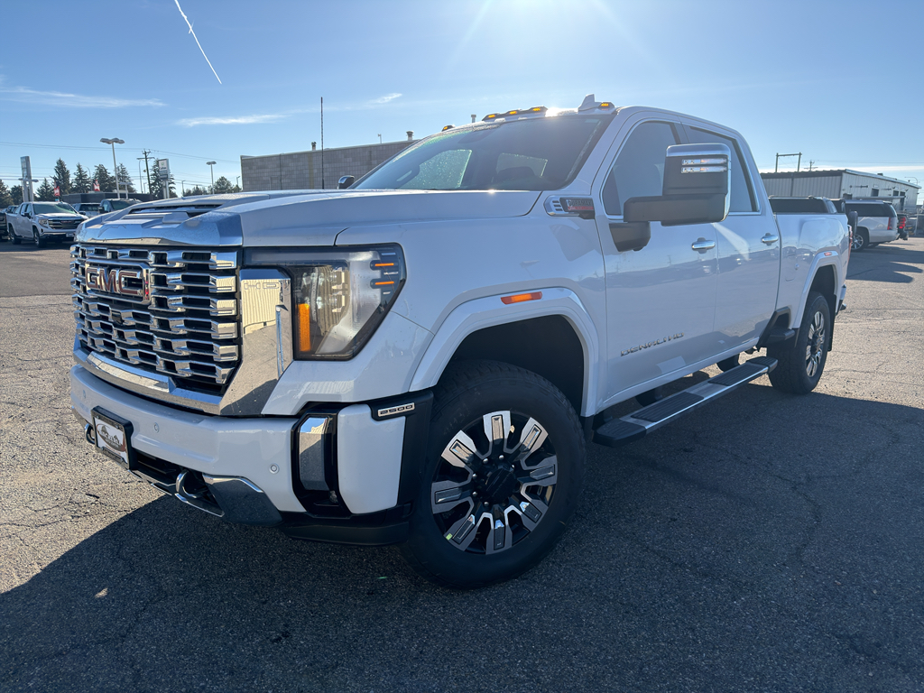 2026 GMC Sierra 2500HD Denali's photo