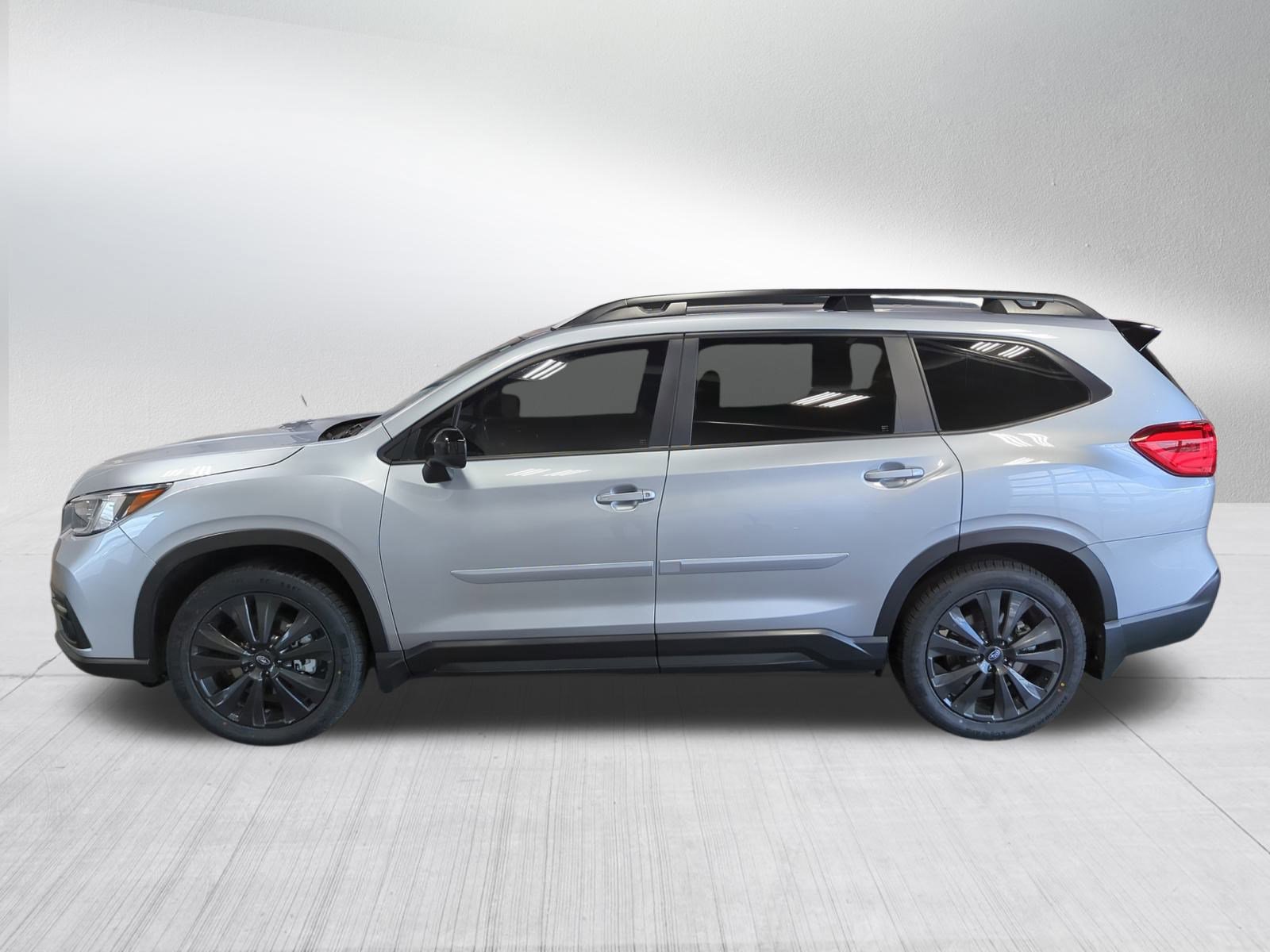 2022 Subaru Ascent Onyx Edition photo 3