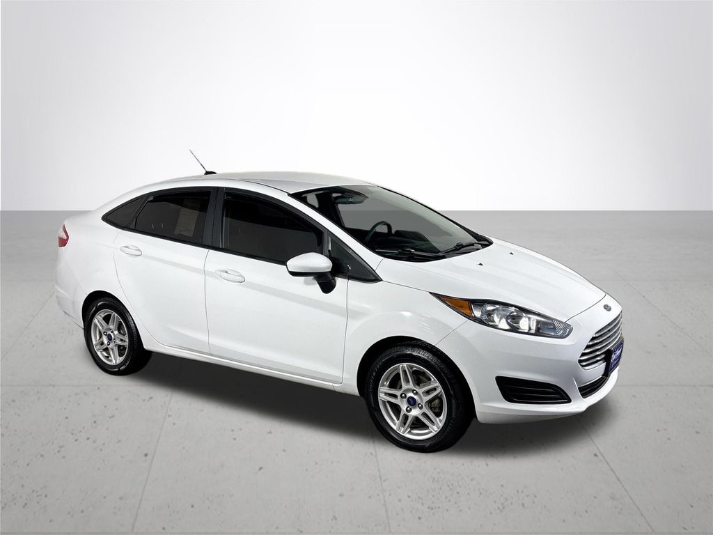 2017 Ford Fiesta SE photo 4