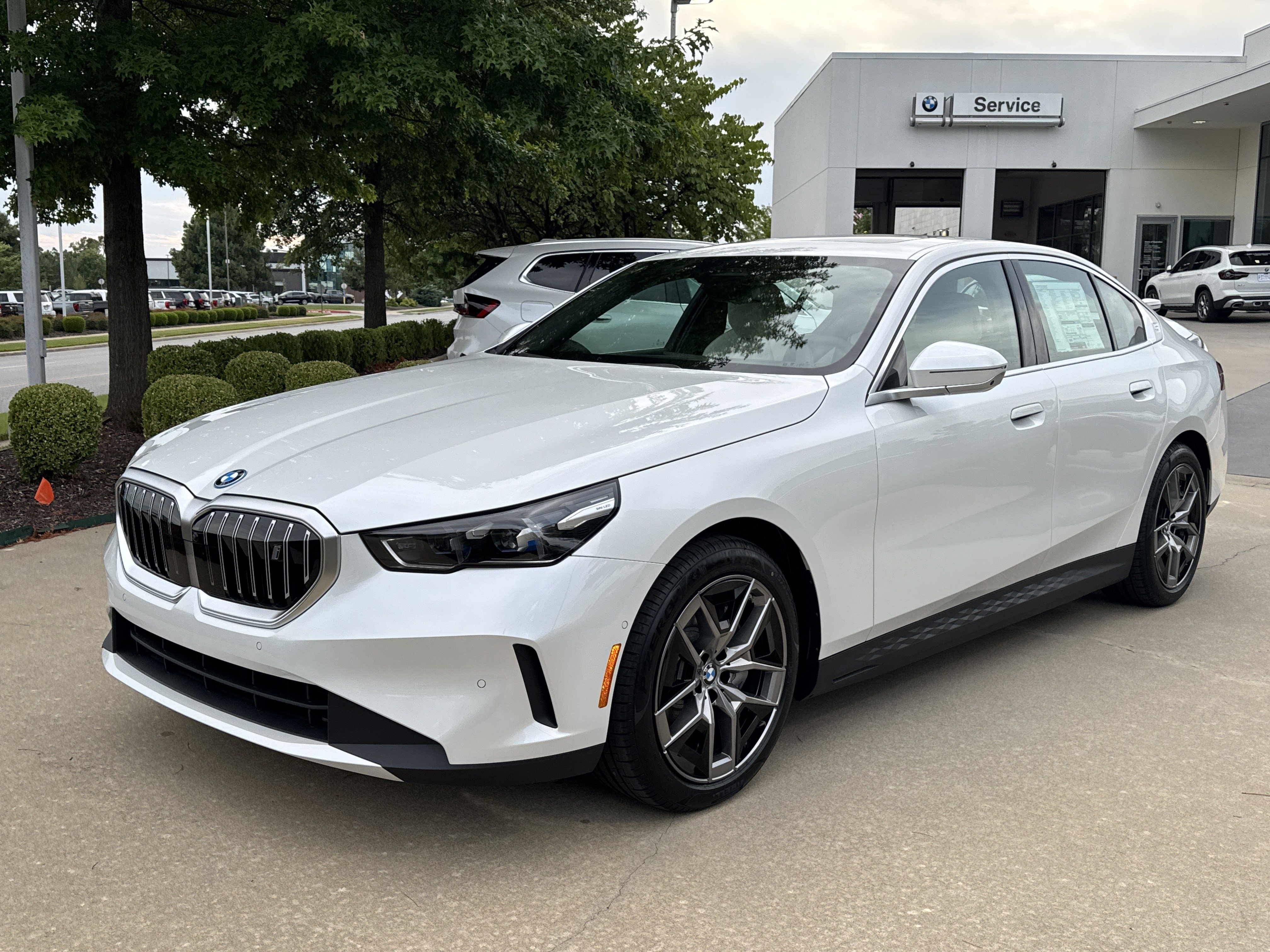 2026 BMW i5 40's photo