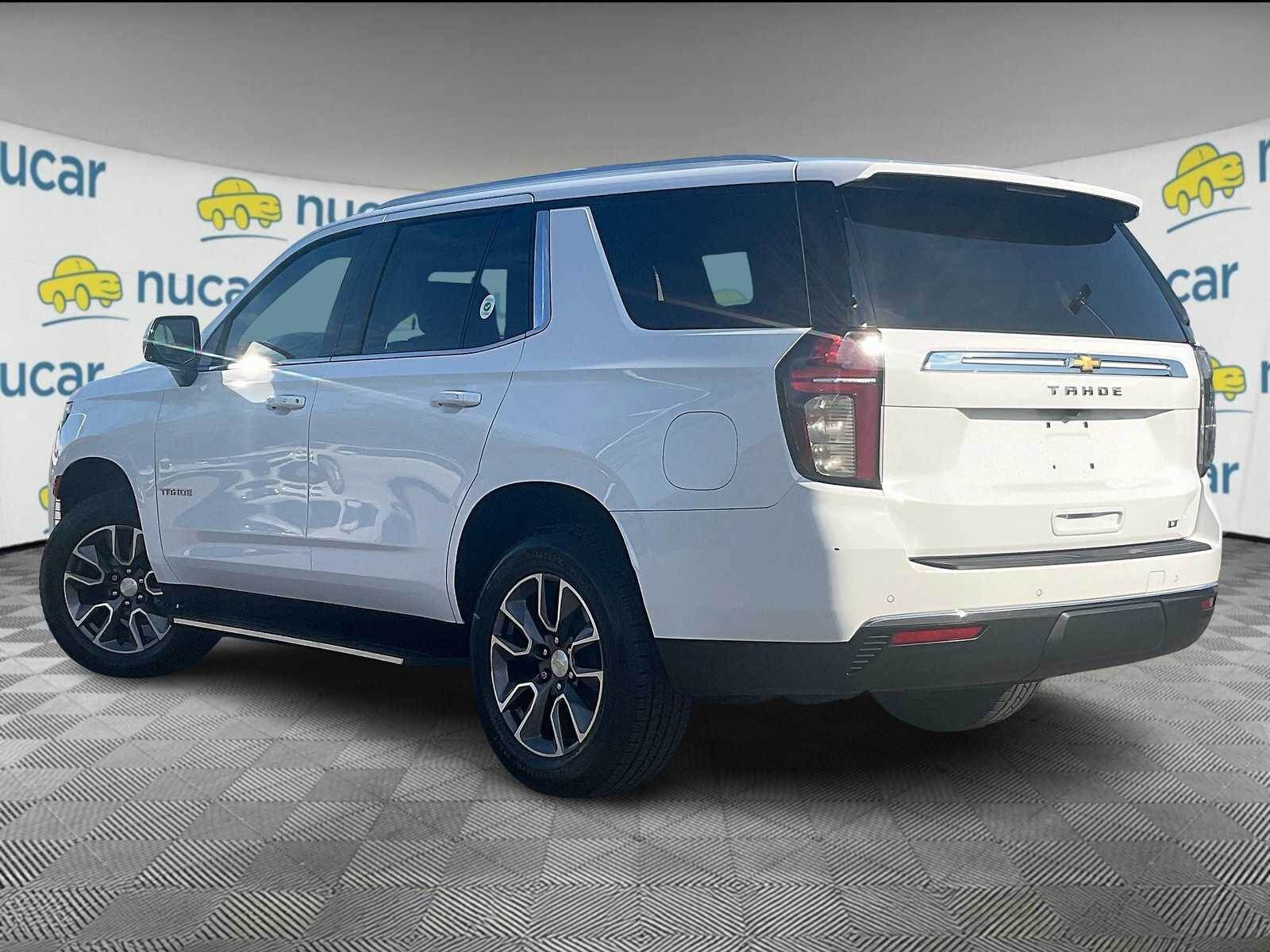 2021 Chevrolet Tahoe LT photo 4