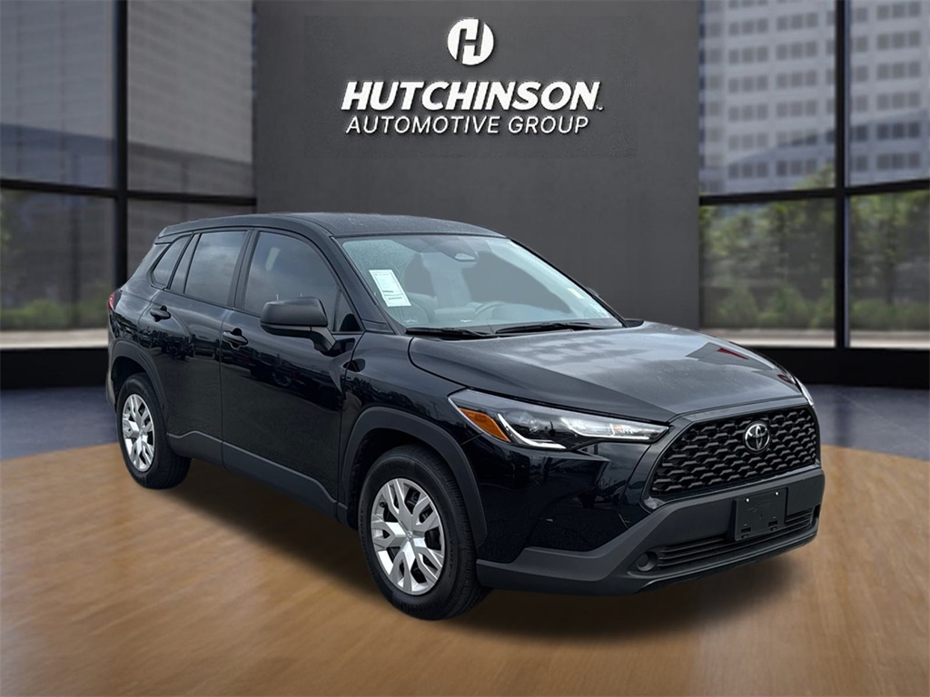 2024 Toyota Corolla Cross L's photo