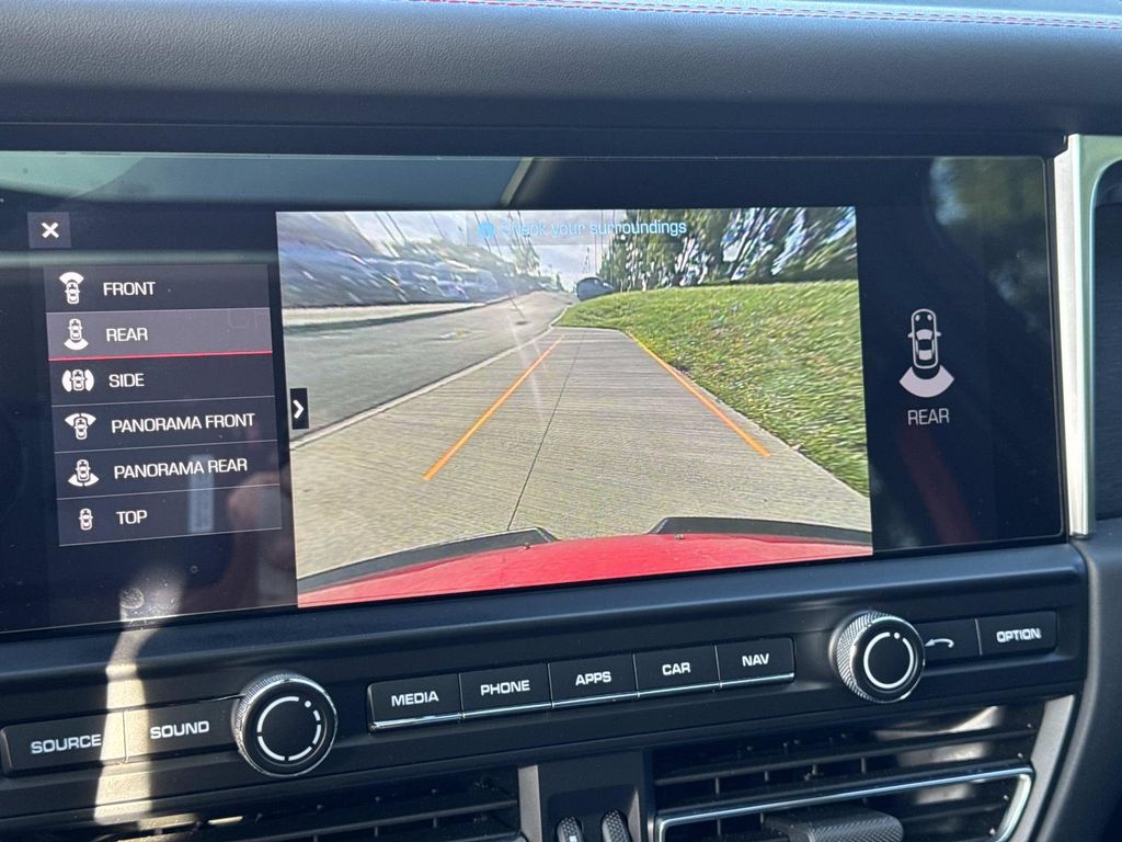 2021 Porsche Macan GTS photo 20