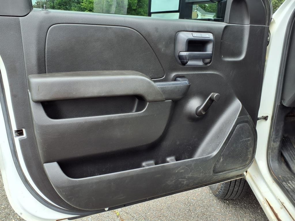 2018 Chevrolet Silverado 3500HD Work Truck photo 4
