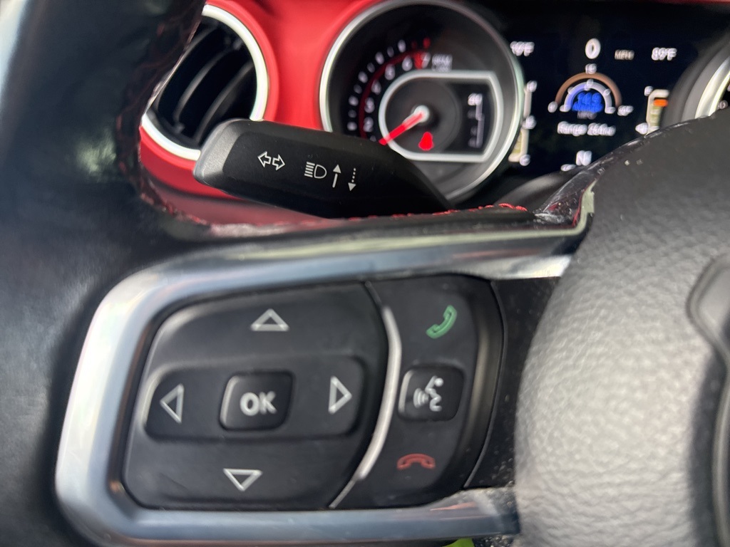2020 Jeep Gladiator Rubicon photo 11