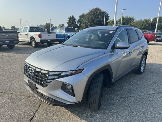 2024 Hyundai Tucson SEL photo 2