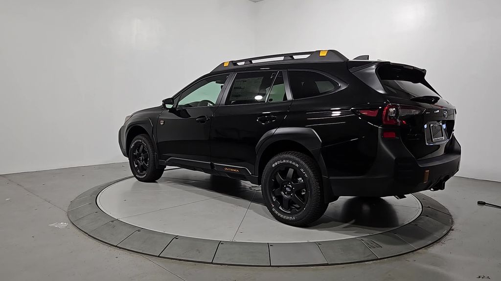 2025 Subaru Outback Wilderness photo 3