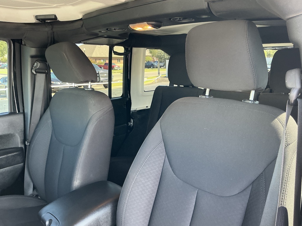 2018 Jeep Wrangler Unlimited Sport photo 56