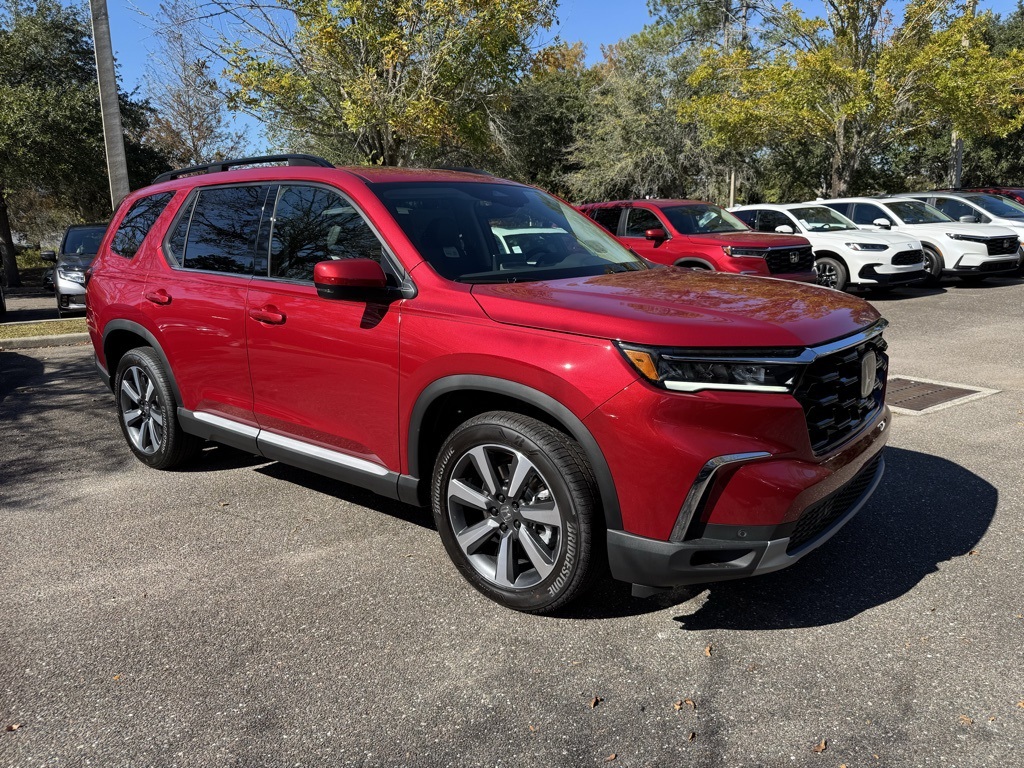 2025 Honda Pilot Touring's photo