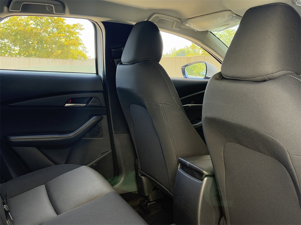 2025 Mazda CX-30 2.5 S photo 10