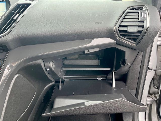2016 Ford Escape Titanium photo 20