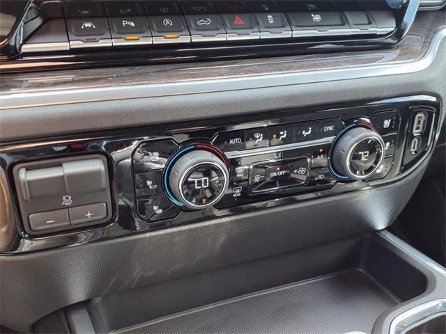 2025 Chevrolet Silverado 1500 LTZ photo 18