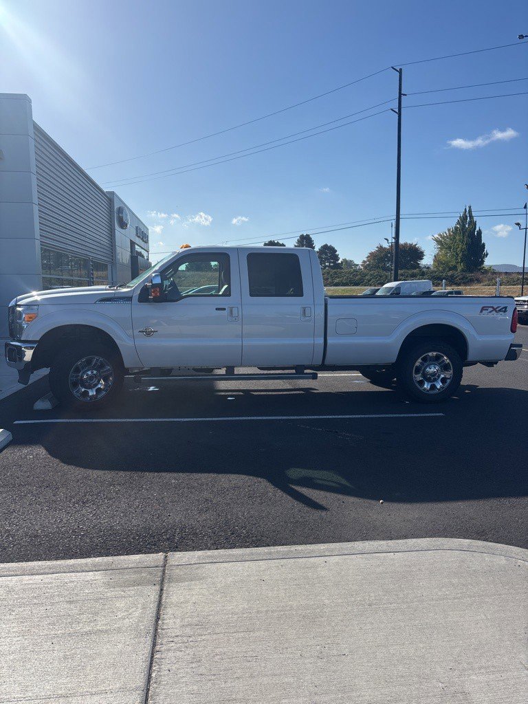 2016 Ford F-250 photo 2