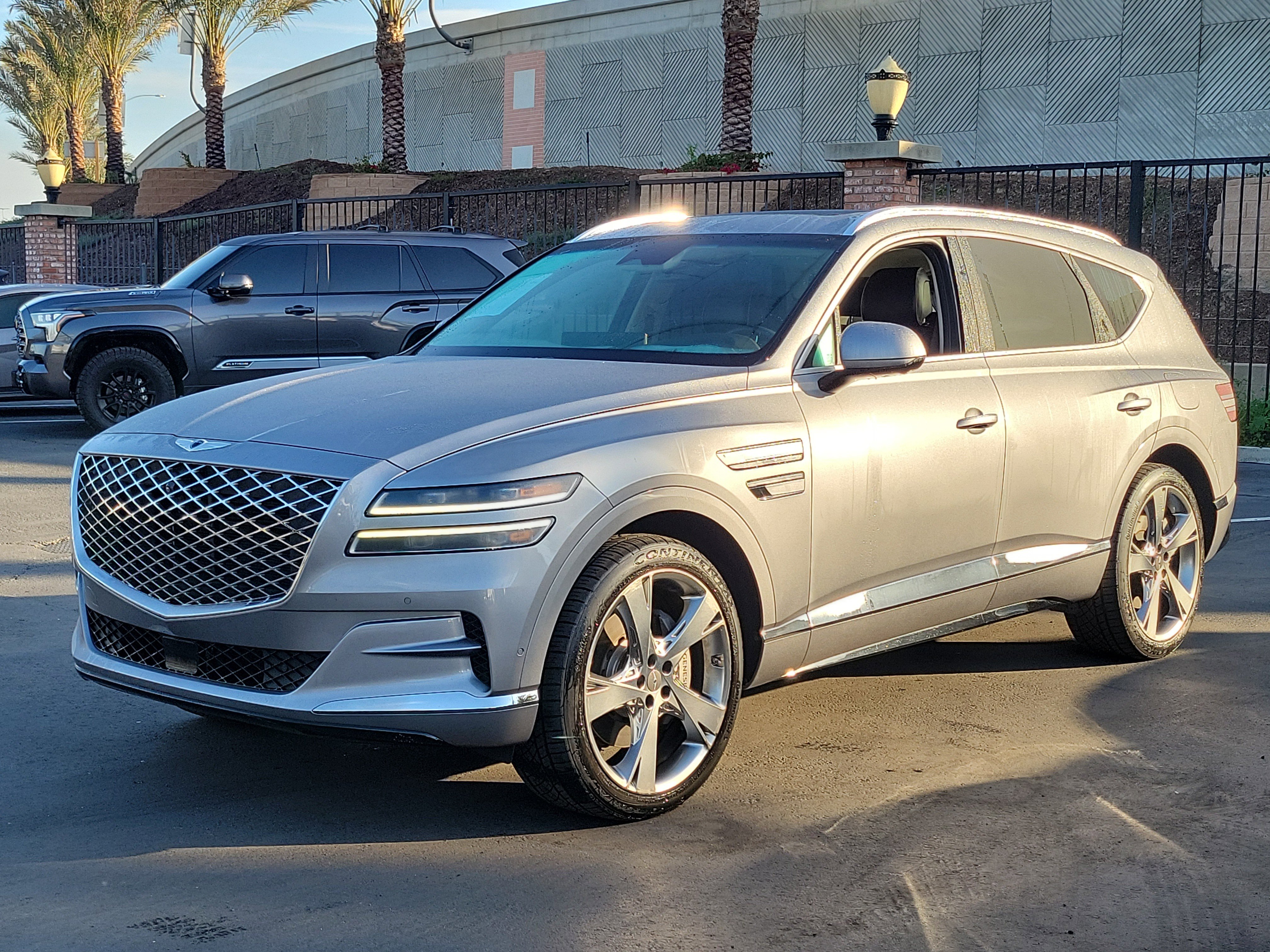 2023 GENESIS GV80's photo