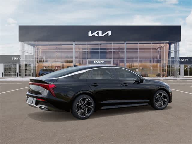 2026 Kia K5 GT-Line photo 5