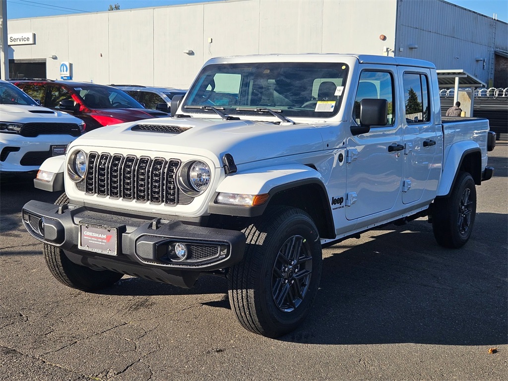 2025 Jeep Gladiator Sport S photo 3