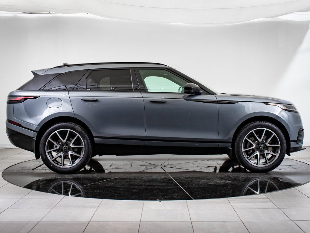 2026 Land Rover Range Rover Velar SE photo 10
