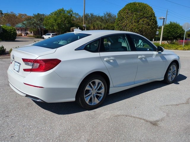 2018 Honda Accord LX photo 4
